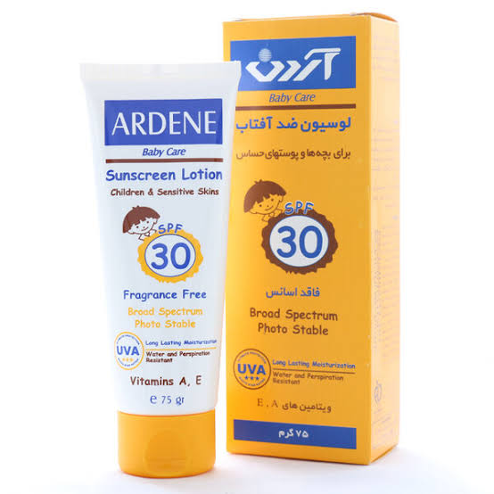 لوسیون ضد آفتاب کودکان آردن SPF30 مناسب پوست های حساس ۷۵ گرم